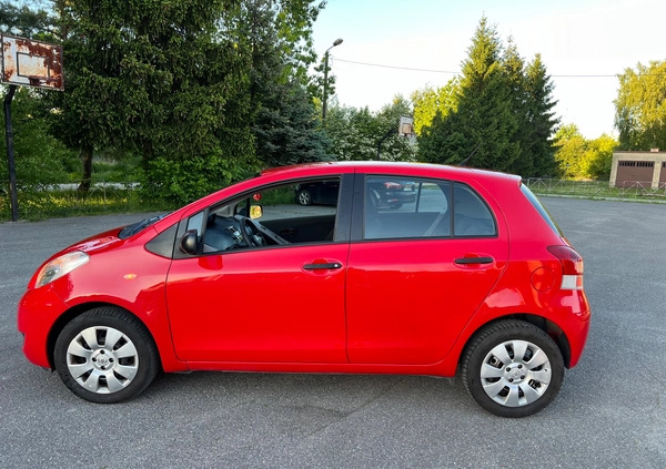 Toyota Yaris cena 21500 przebieg: 132580, rok produkcji 2010 z Tarnów małe 631